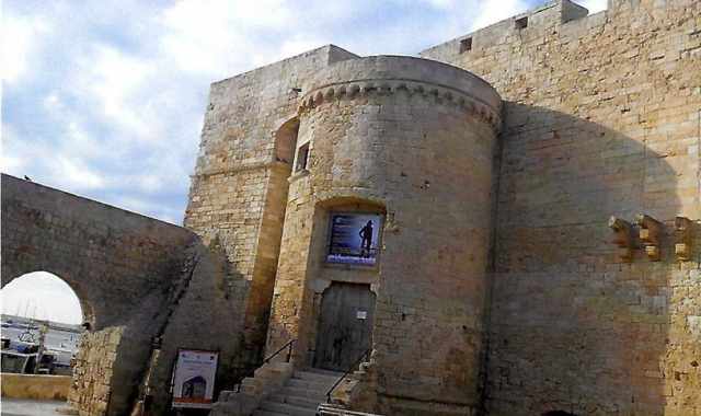 Monopoli, ''La Via'': mostra collettiva nel Castello Carlo V e nella Cattedrale